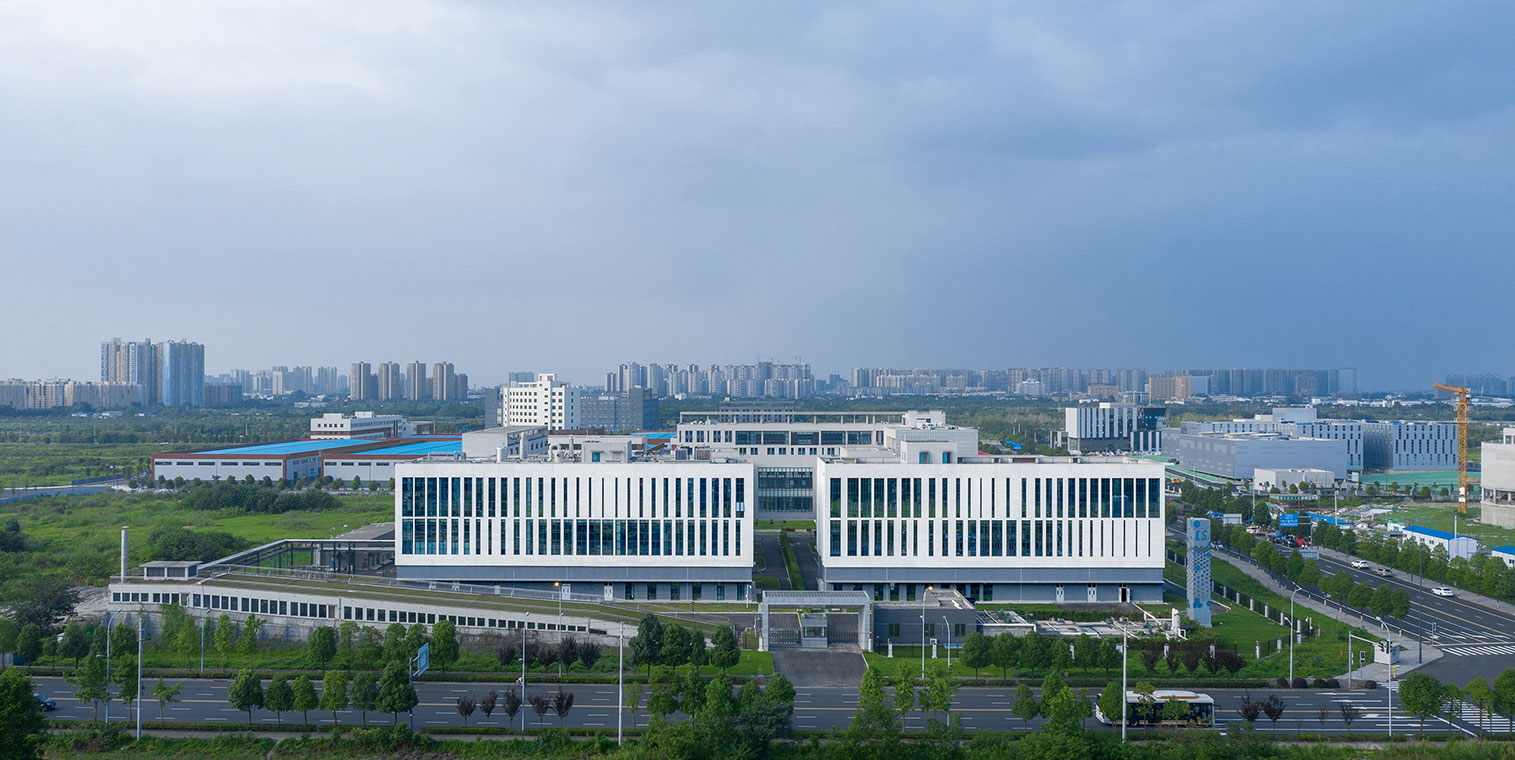 成都B体育药业厂区半鸟瞰